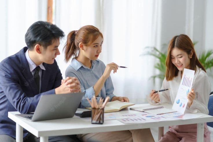 Next-Gen Cubicle Co-Working Hubs